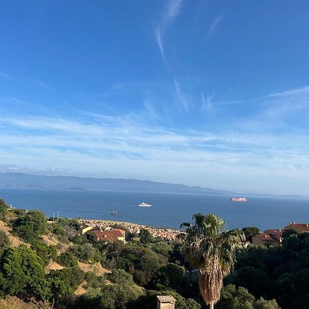 Appartement Duplex avec vue panoramique sur golfe d'Ajaccio à Ajaccio  Extérieur photo
